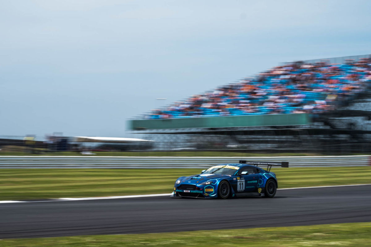 British GT – GT3; Farmer: I thought it was over after Davidson ...