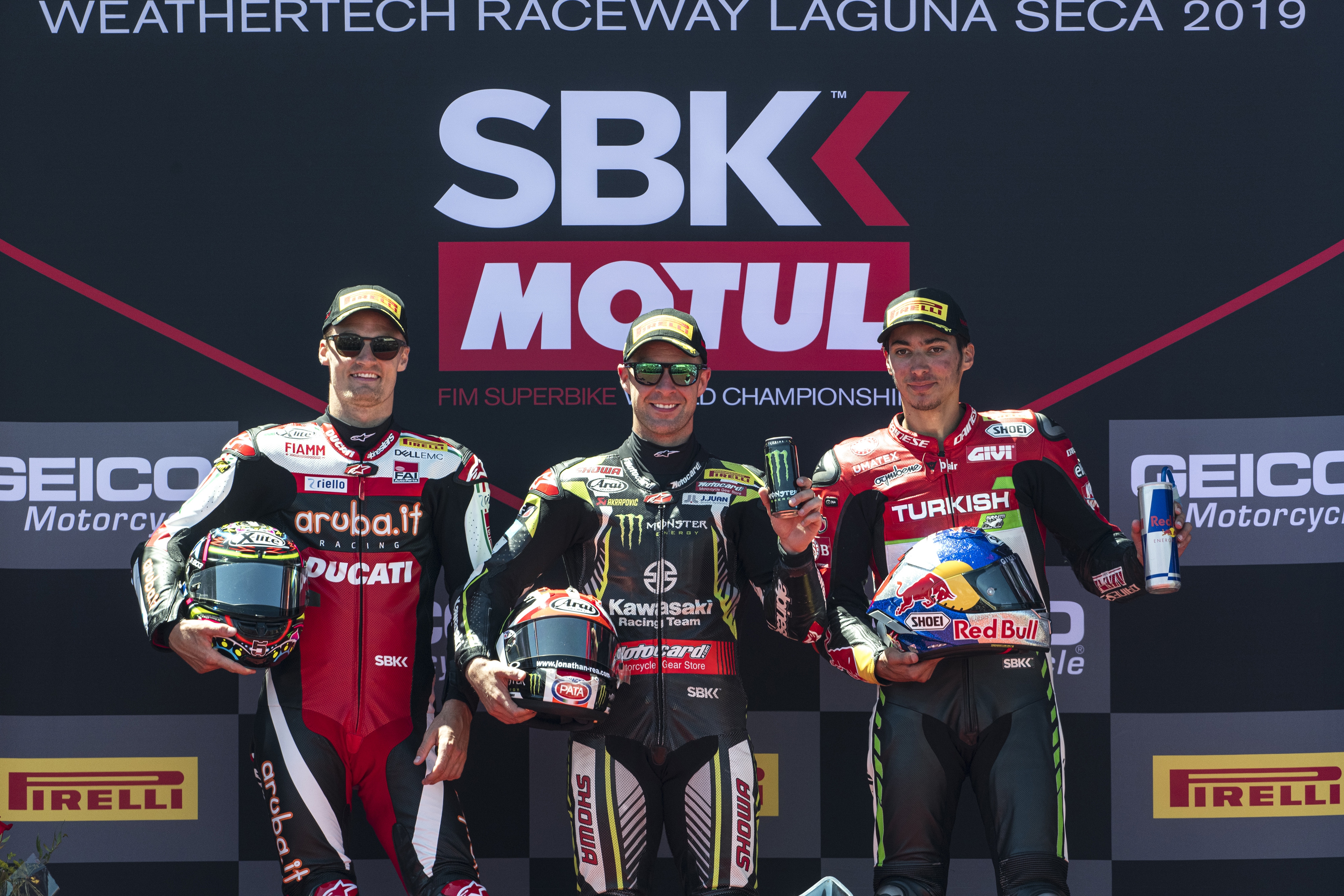 WorldSBK: Rea Takes Eighth 2019 Win at Laguna as Bautista Crashes Again ...