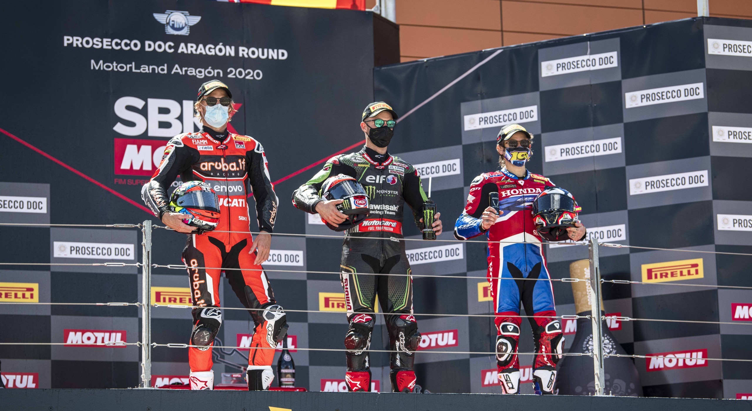 Rea rides to victory in Aragon despite pressure from Davies ...