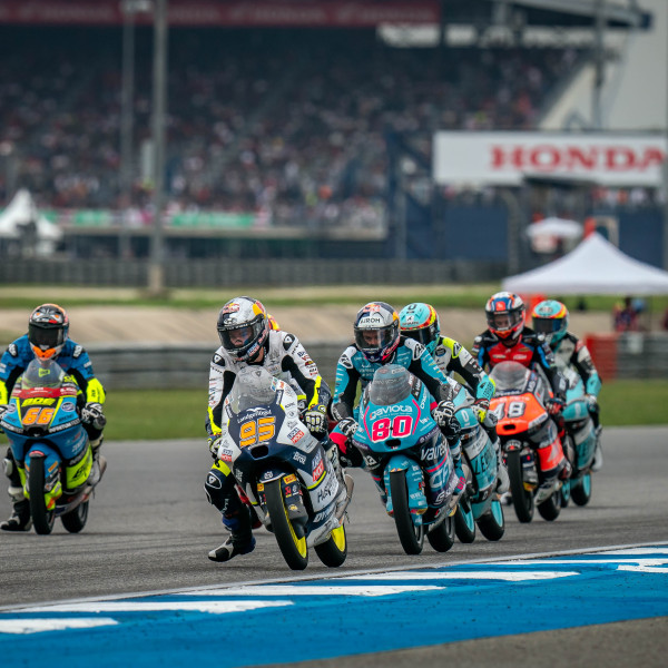 Moto3 Thai GP: David Alonso Makes History with 12th Win, Surpassing Valentino Rossi’s Record